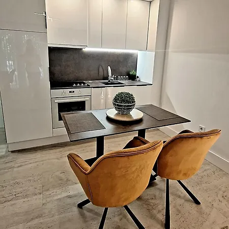 Starlight Rose Apartment